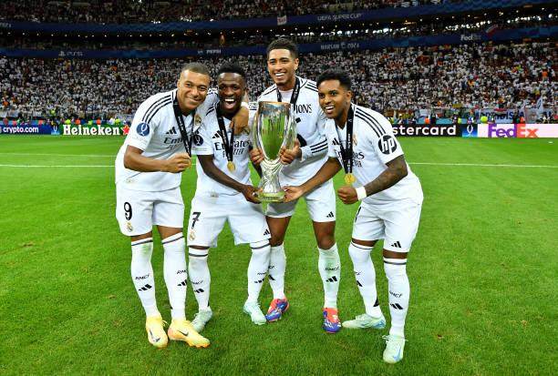 1723689825844072637.jpg -2166802040-612x612.jpg