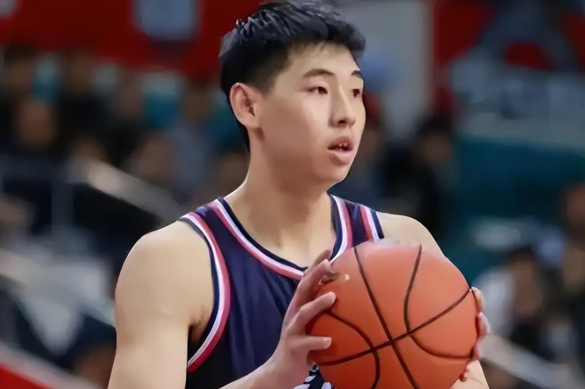 九游体育-央视5+3月15日直播CBA常规赛时间表：直播辽粤大战，崔永熙复出